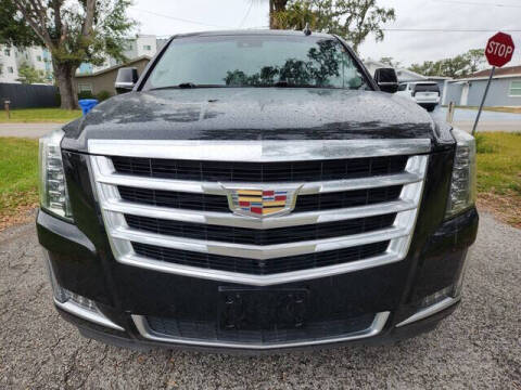 2017 Cadillac Escalade ESV Luxury