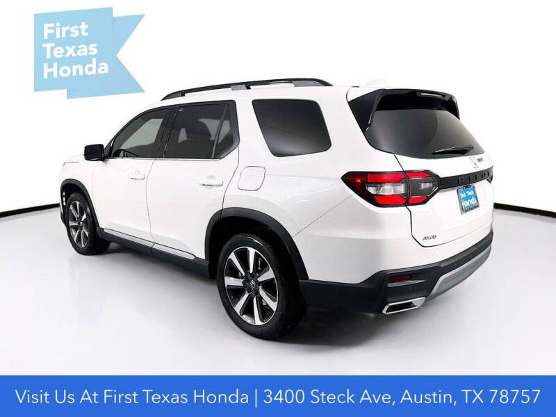 2025 Honda Pilot Touring