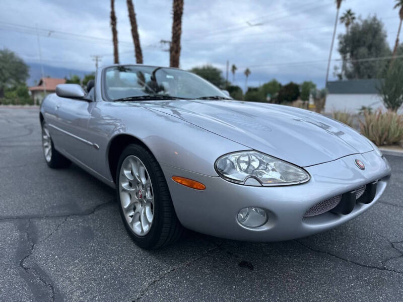 2002 Jaguar XKR