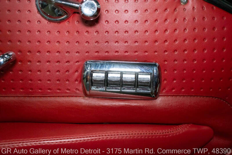 1955 Oldsmobile 98 Starfire