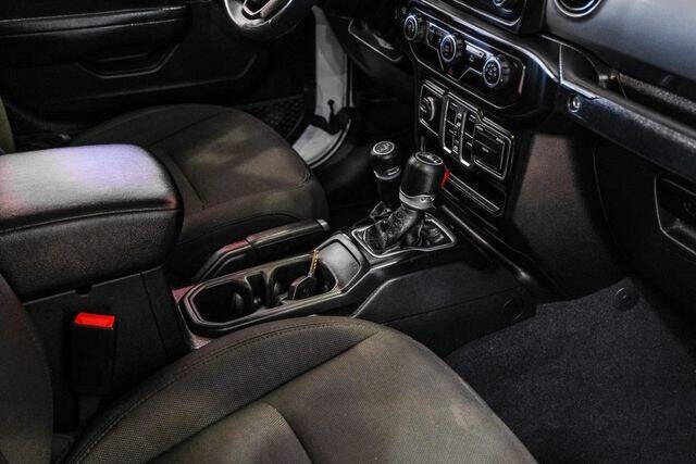 2020 Jeep Gladiator Sport