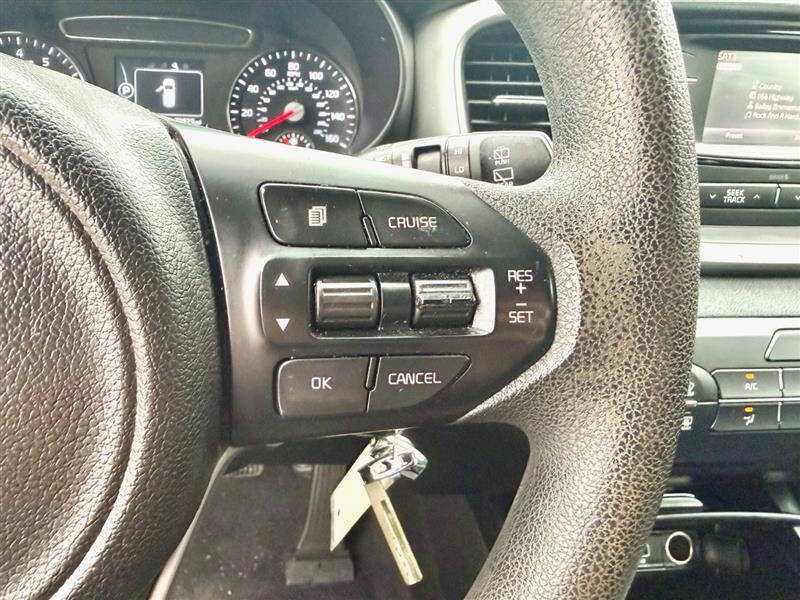 2017 Kia Sorento LX