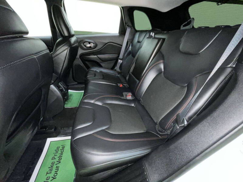 2021 Jeep Cherokee Trailhawk