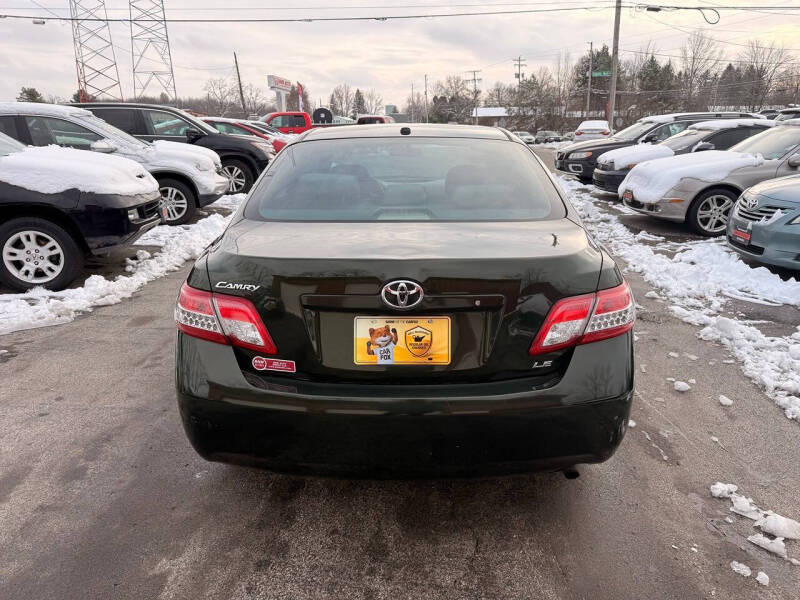 2010 Toyota Camry LE