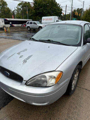 2007 Ford Taurus for sale at Louie & John's Complete Auto Service Dealership in Ann Arbor MI