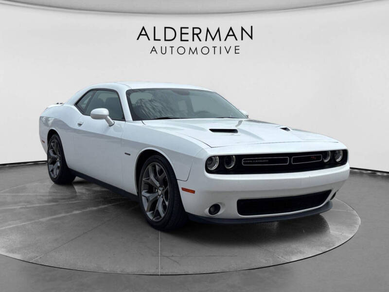 2015 Dodge Challenger R/T Plus