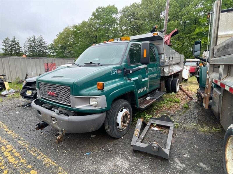 2004 GMC TopKick C5500