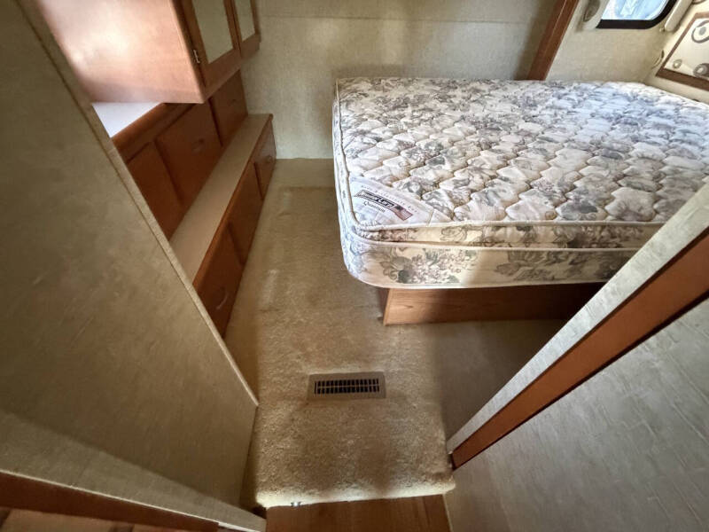 2007 Newmar Canyon Star