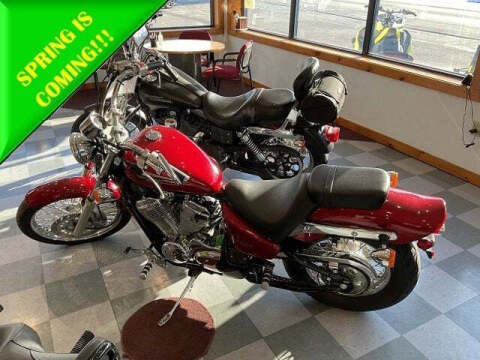 2003 Honda Shadow VLX Deluxe for sale at SCHURMAN MOTOR COMPANY in Lancaster NH