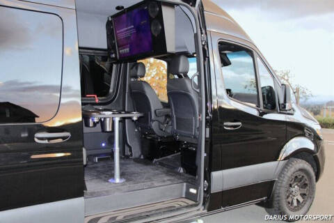 2024 Mercedes-Benz Sprinter 2500