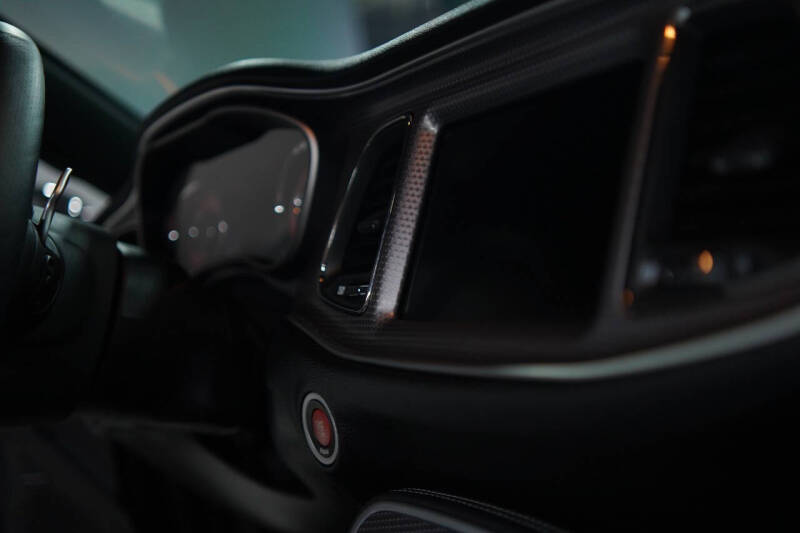 2015 Dodge Challenger SRT Hellcat