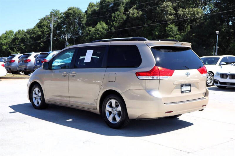 2011 Toyota Sienna