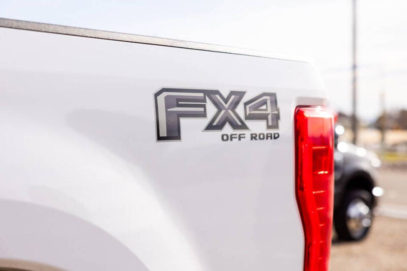 2017 Ford F-350 Super Duty Lariat