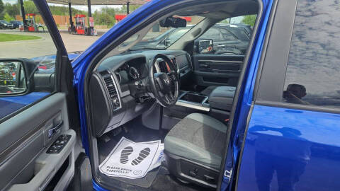 2015 RAM 1500 SLT