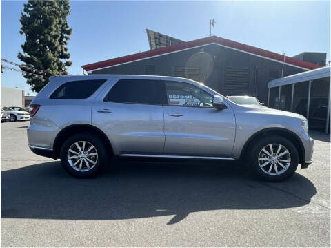 2017 Dodge Durango for sale at Used Cars Fresno in Clovis CA