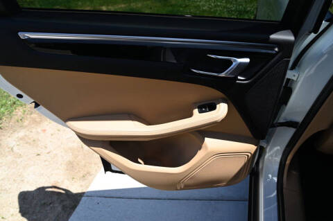 2018 Porsche Macan S