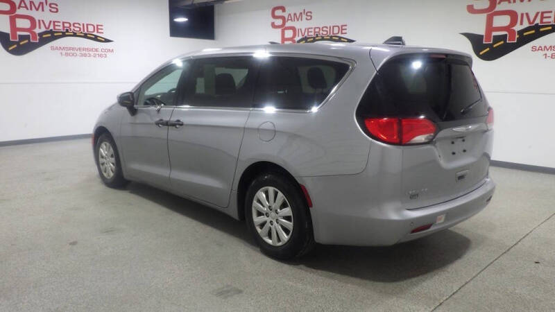 2019 Chrysler Pacifica L