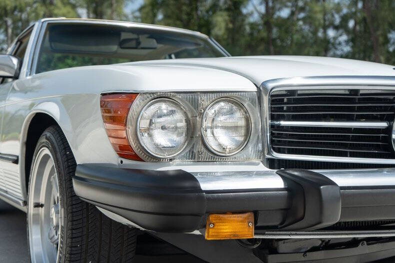 1977 Mercedes-Benz 450-Class