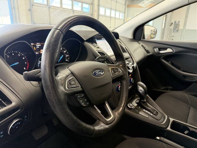 2017 Ford Focus SEL
