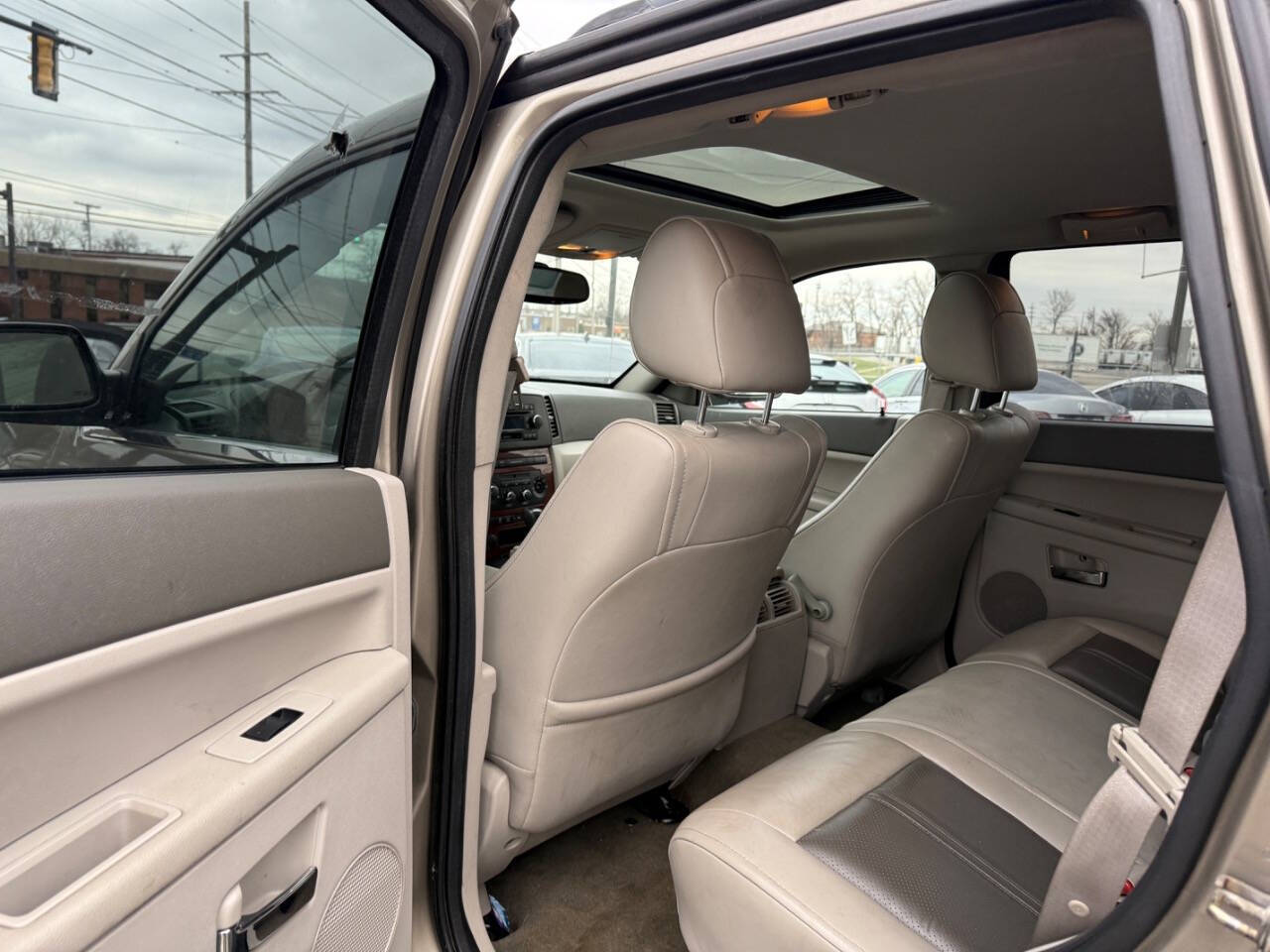 2005 Jeep Grand Cherokee Limited photo 13