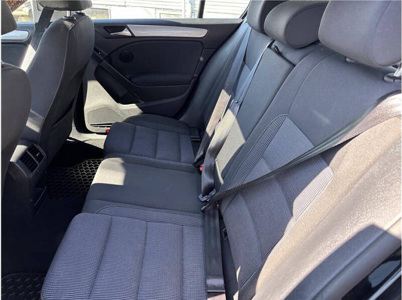 2013 Volkswagen Golf