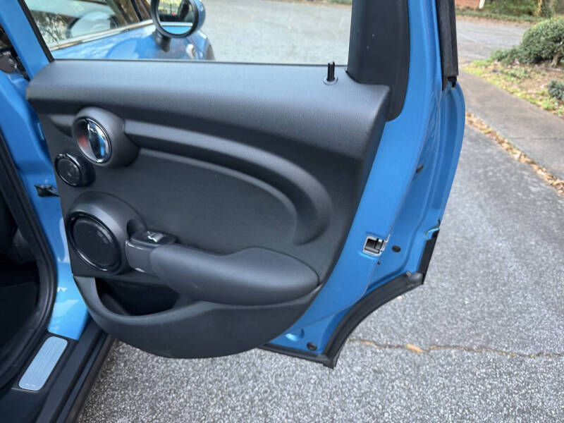 2017 MINI Hardtop 4 Door Cooper