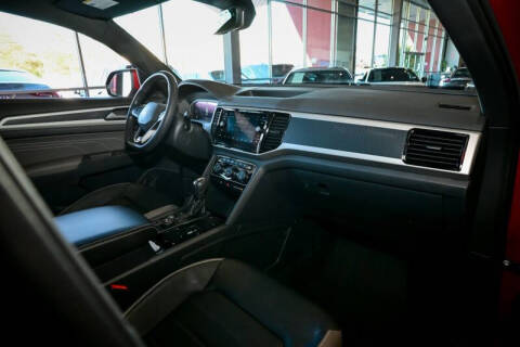 2022 Volkswagen Atlas Cross Sport V6 SEL Premium R-Line 4Motion