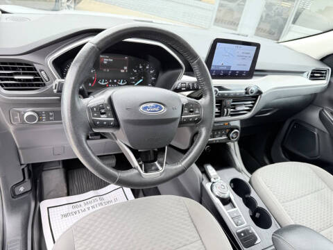 2021 Ford Escape SE