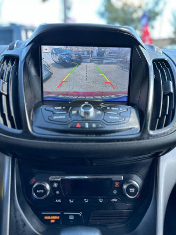 2016 Ford Escape SE