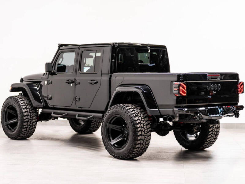 2024 Jeep Gladiator Sport S