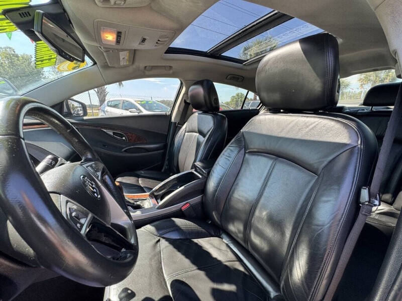 2012 Buick LaCrosse Premium 1