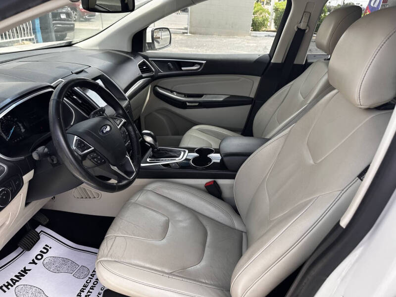 2017 Ford Edge Titanium