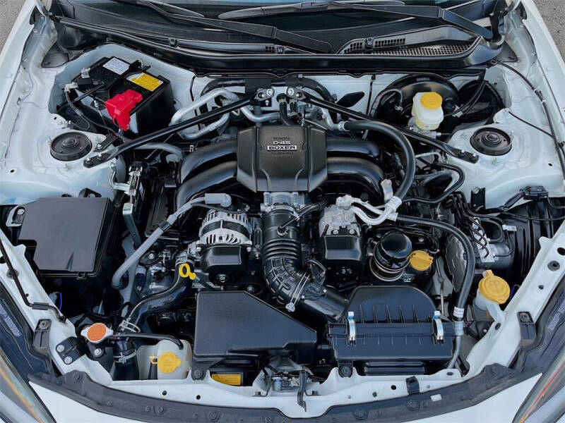 2025 Toyota GR86 Premium