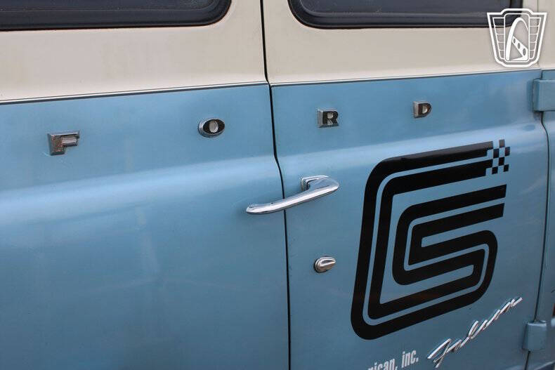 1967 Ford E-150
