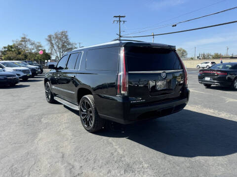 2015 Cadillac Escalade ESV Premium