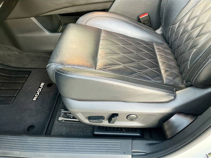2022 Nissan Rogue Platinum