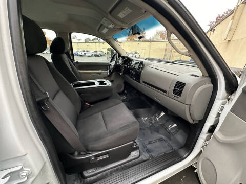 2011 Chevrolet Silverado 2500HD Work Truck