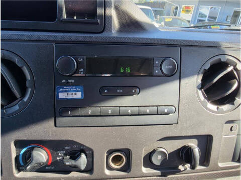 2011 Ford E-Series E-250