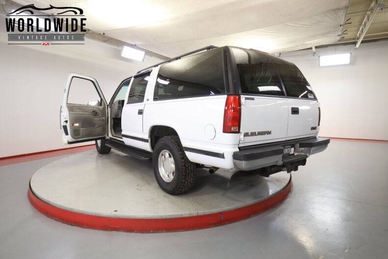 1999 GMC Suburban
