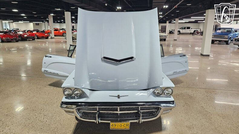 1960 Ford Thunderbird