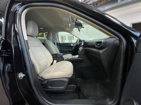 2021 Ford Explorer