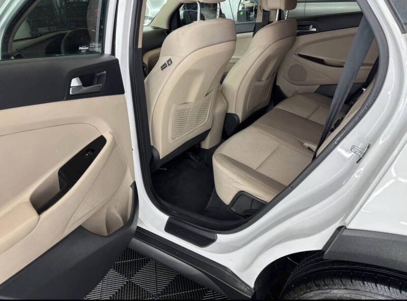 2017 Hyundai Tucson SE Plus