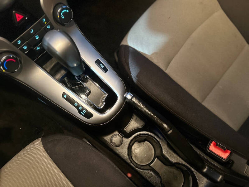 2012 Chevrolet Cruze LS