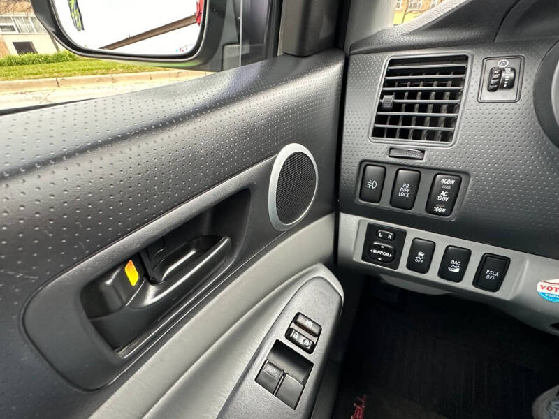 2012 Toyota Tacoma Base photo 34