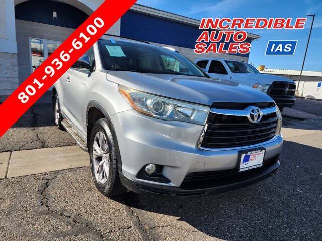 2015 Toyota Highlander XLE's photo
