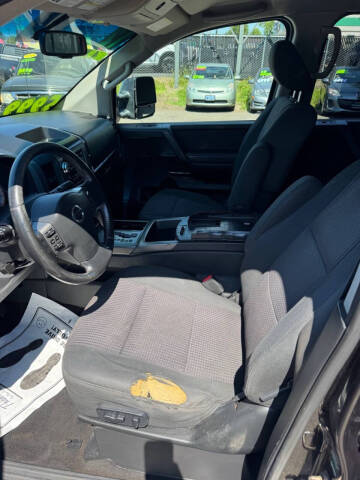 2012 Nissan Titan