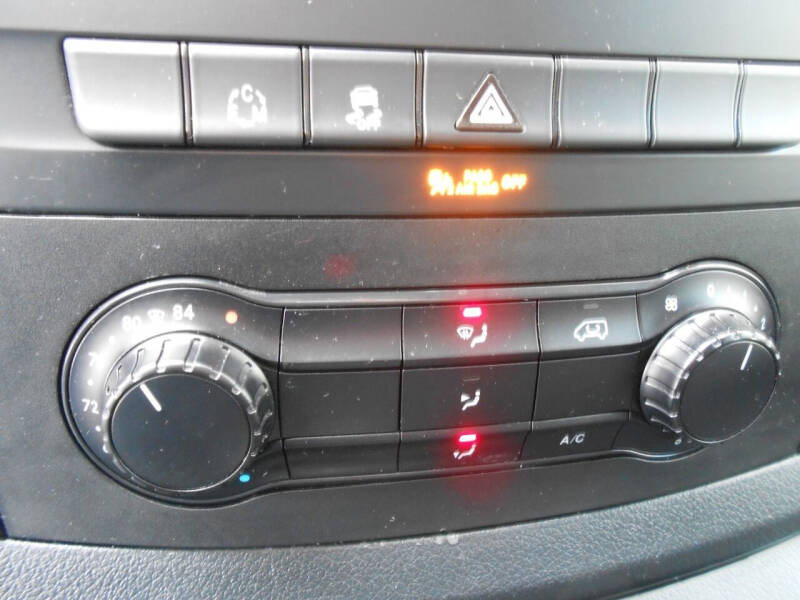 2017 Mercedes-Benz Metris Worker Cargo