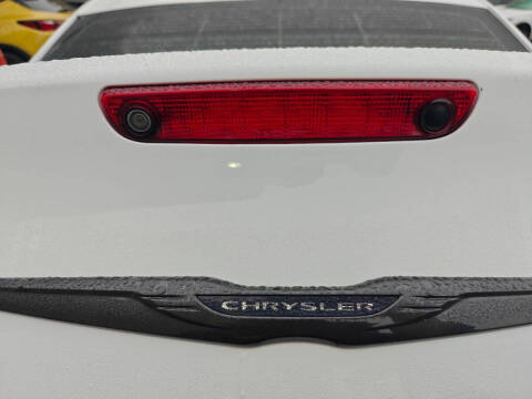 2022 Chrysler 300 Touring