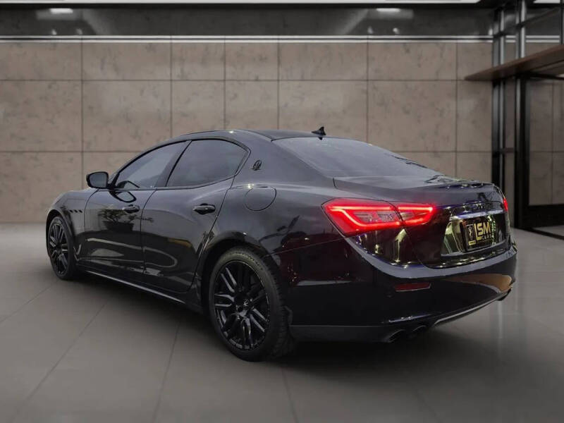 2017 Maserati Ghibli