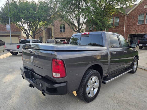 2015 RAM 1500 SLT